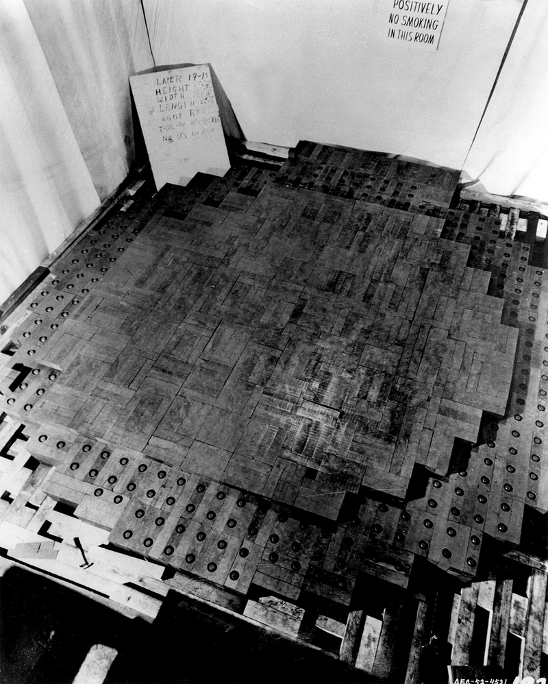 Illustration for article titled Rare Manhattan Project Photos Show The Birth Of The Atomic Age